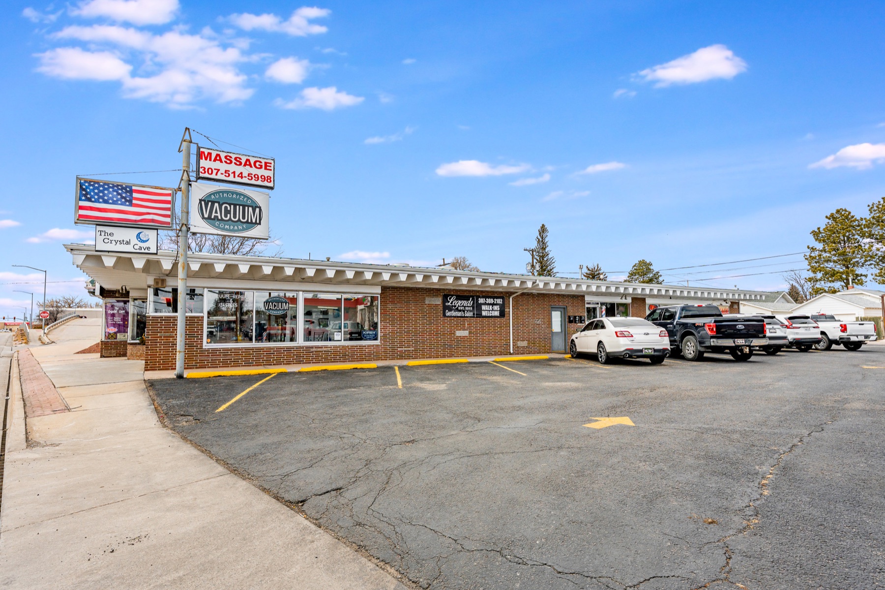 Daytime view of the shop on East Lincolnway